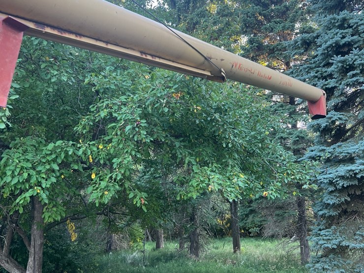 10-x-61-westfield-auger-with-mechanical-swing--hopper-image-11