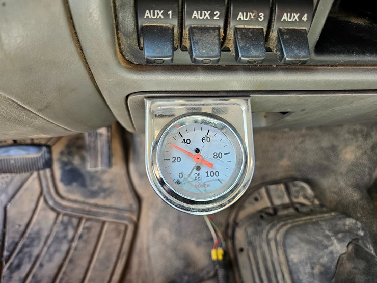 2005-ford-f550-image-45