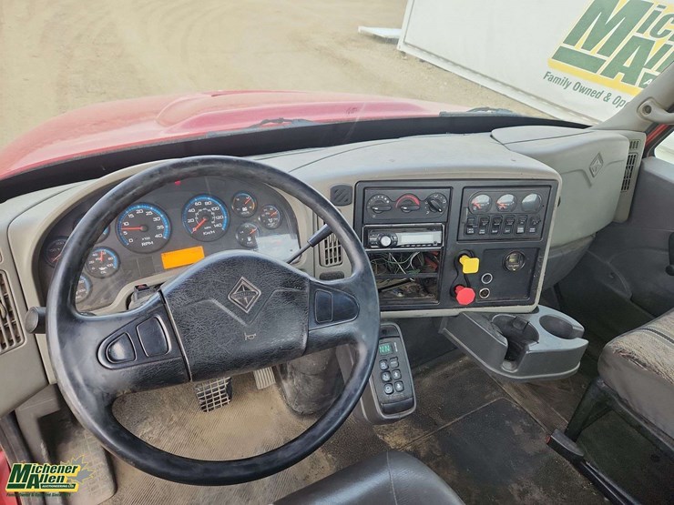 2008-international-transtar-8500-image-13