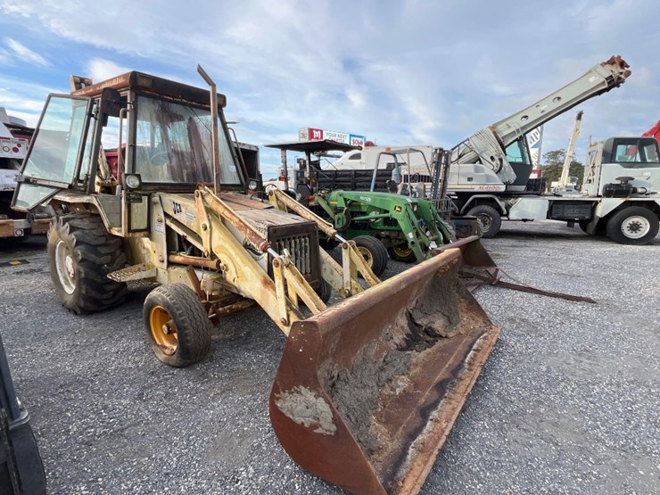 1990-jbc-backhoe-image-4