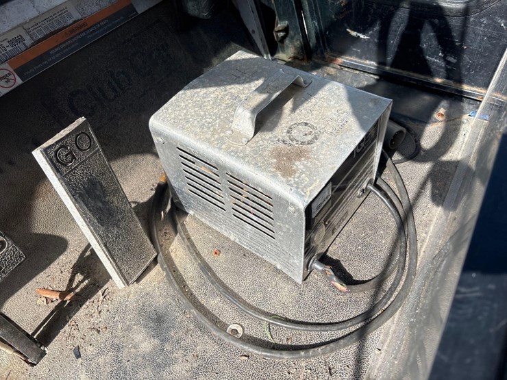 electric-club-car-image-7