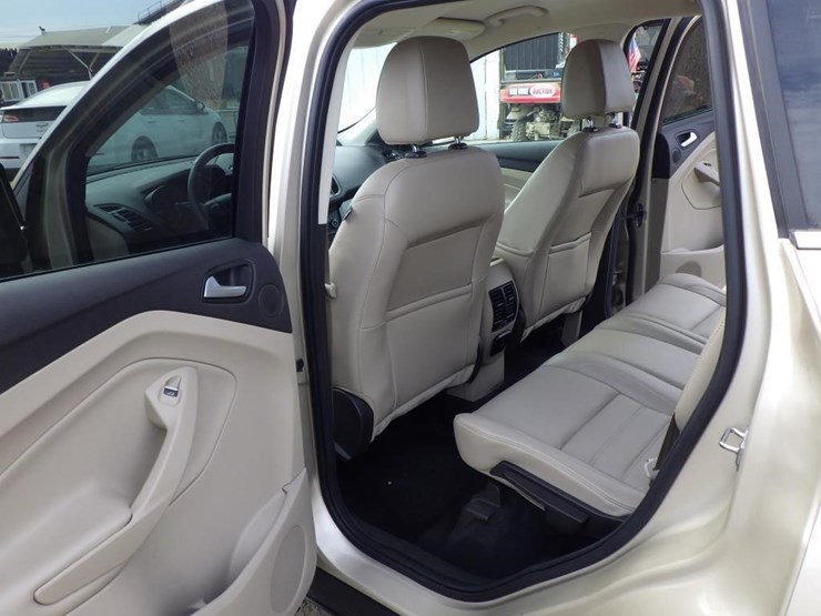 2017-ford-escape-image-7