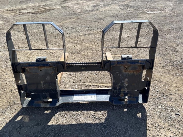 2022-bobcat-s850-image-14