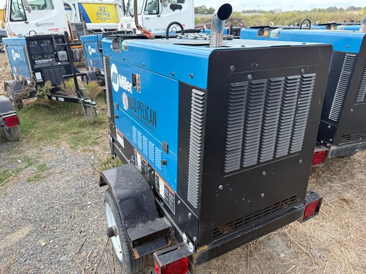 #680-•-2023-miller-big-blue-dual-450’s!-image-3