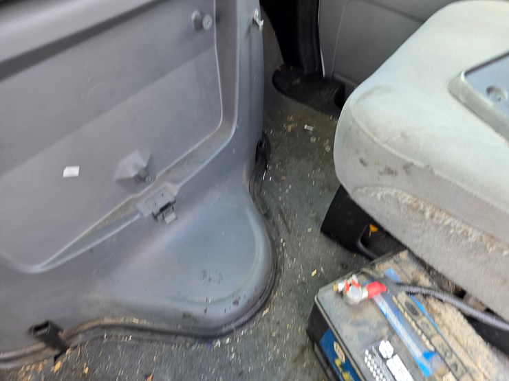 2006-ford-e450-image-48