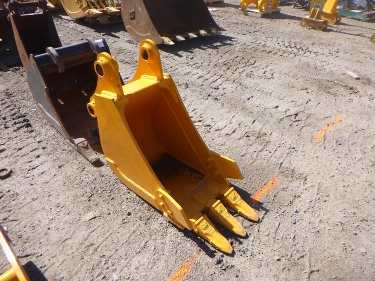 caterpillar-305-image-2