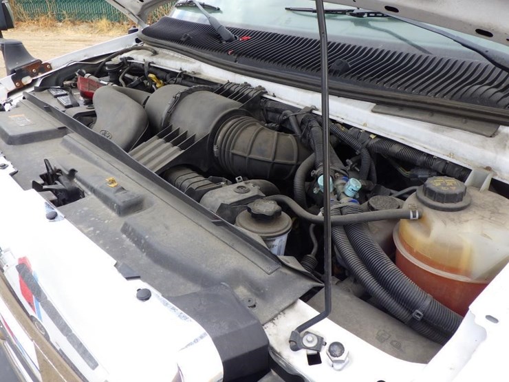 2017-ford-e450-image-10