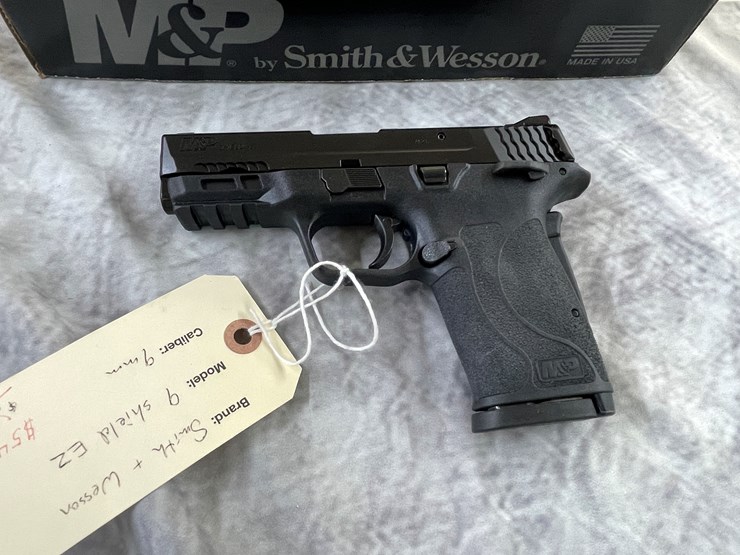 #4020-•-smith-&-wesson-shield-ez,-sn:-dls9804-image-2