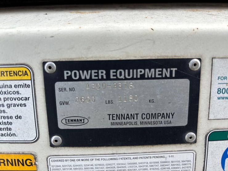tenant-4300-vacuum-machine-image-5