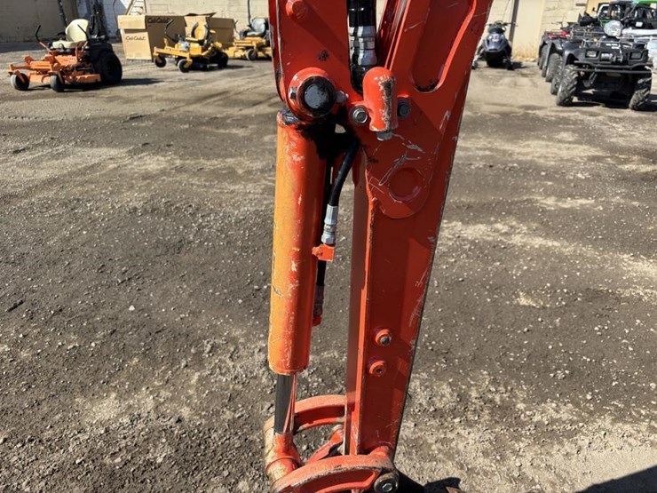 kubota-u17-image-15