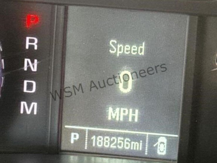 2015-chevrolet-silverado-1500-image-19