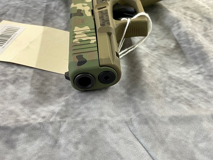 #4013-•-glock-19-gen-5-mos,-camo-slide,-sn:-cbpc869-image-6