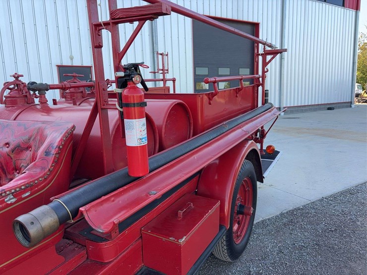 1931-chevrolet-fire-truck-image-31