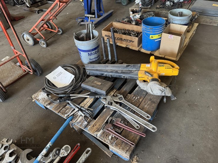 assorted-tools-yardman-ymesv1300,-wrenches-&-shop-assorted-tools-yardman-ymesv1300,-wrenches-&-shop-image-3