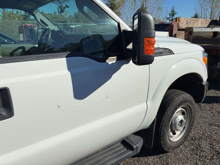 2012-ford-f350-image-18