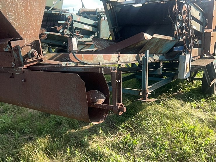 (2)-better-built-model-950-potato-seed-cutters-image-18