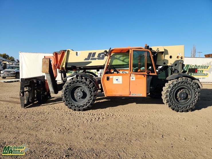2010-jlg-g10-55a-image-5
