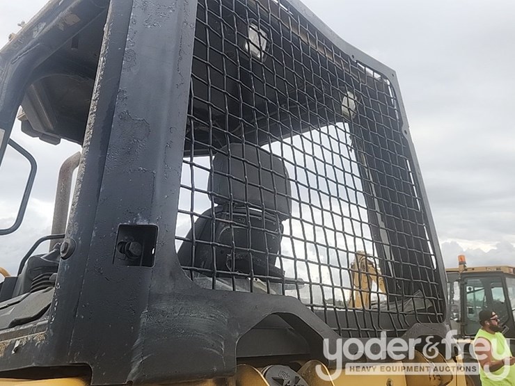 2008-caterpillar-d3k-lgp-image-25