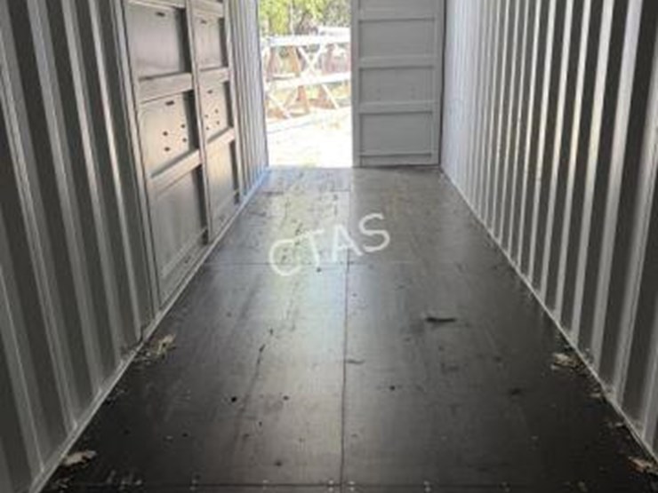 #183-•-40'-high-cube-conex/shipping-container---one-trip-image-8