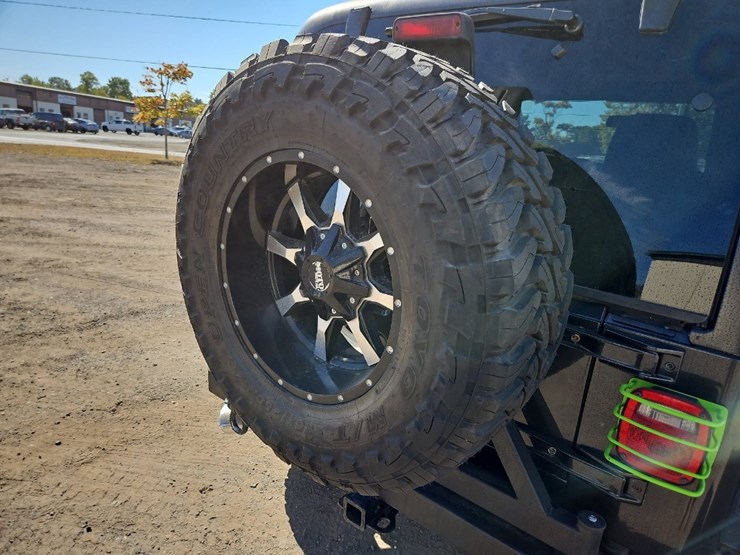 2003-jeep-wrangler-image-12