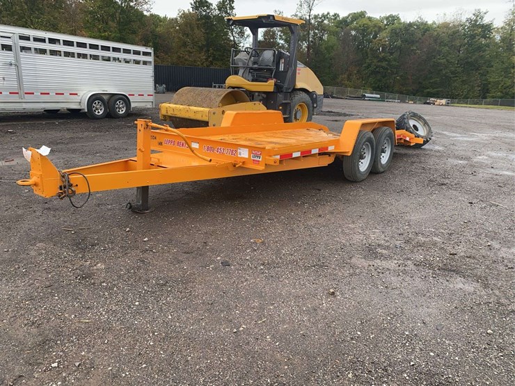 quality-trailers-18’-tilt-trailer-image-1