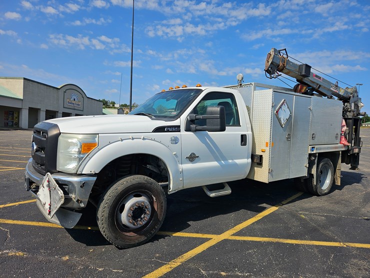 2011-ford-f450-image-4