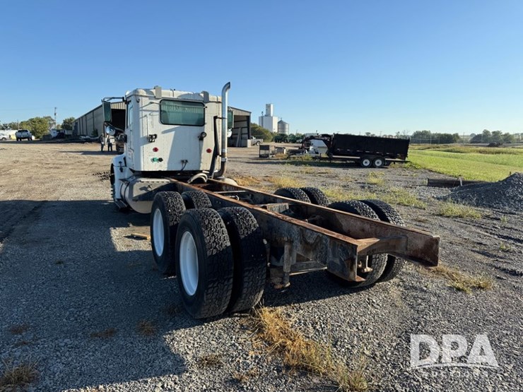2002-international-9100i-cab/chassis-(np6156,-unit-286)-image-13