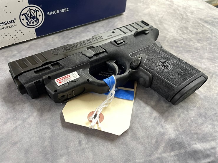 #4018-•-smith-&-wesson-equalizer-with-laser,-sn:-ekf5103-image-8