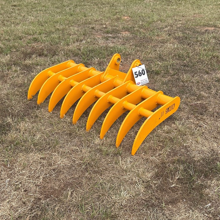 CATERPILLAR 305