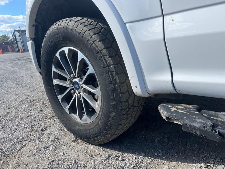 2019-ford-f150-image-14