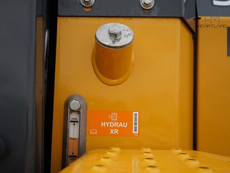 2024-deere-544-image-45