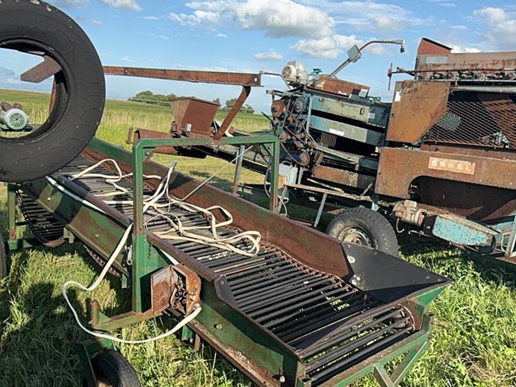 14’-220-potato-conveyor-image-4