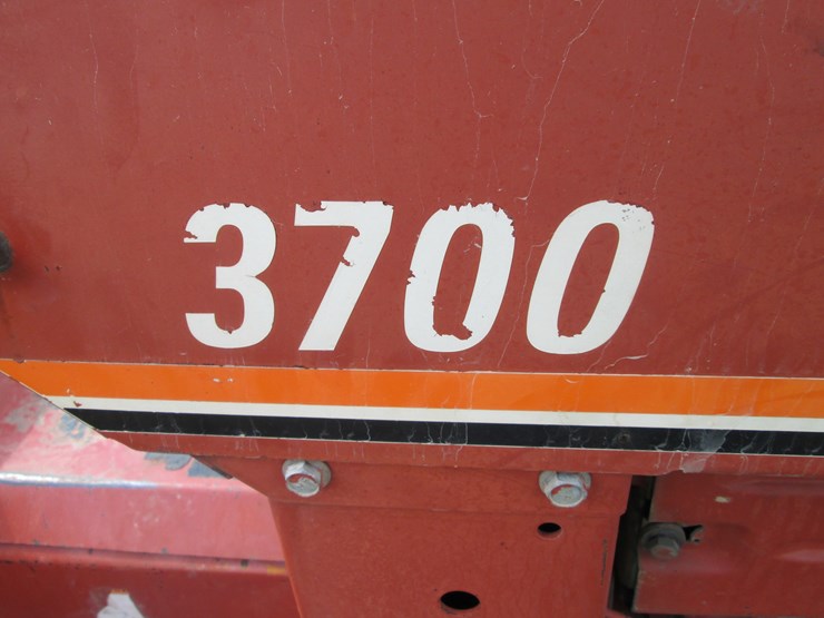 2004-ditch-witch-3700-image-13