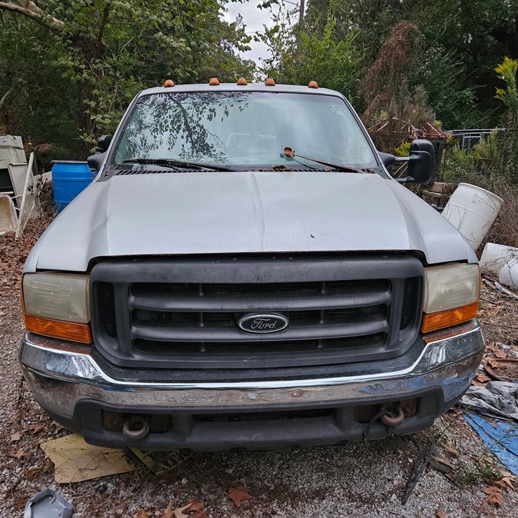 #684 • 1999 F350 DUALLY
