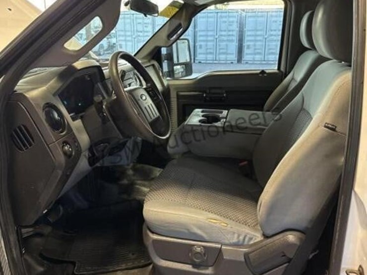 2016-ford-f250-image-24