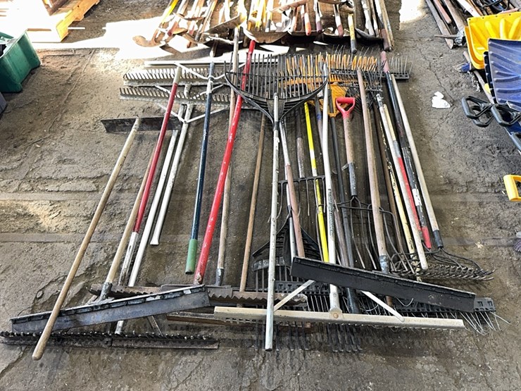 group-of-misc-rakes,-construction-suppliesi-support-equipment-image-1