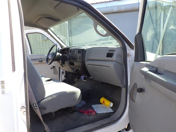 2001-ford-f650-image-7