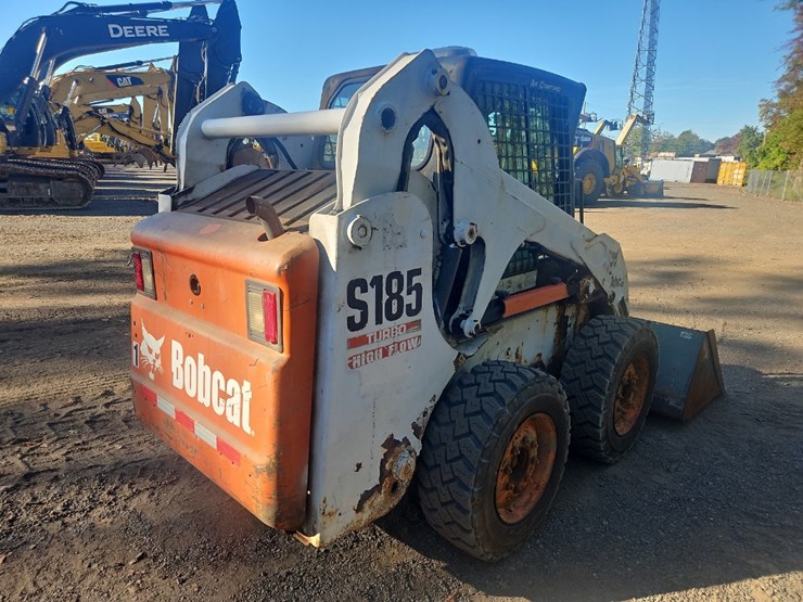 2005-bobcat-s185-image-5