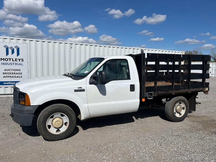 2007-ford-f250-image-1