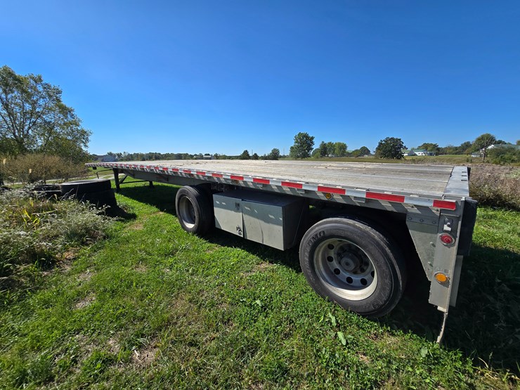 2007-reitnouer-flatbed-image-24