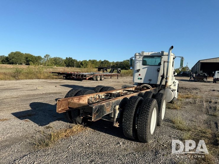 2002-international-9100i-cab/chassis-(np6156,-unit-286)-image-10