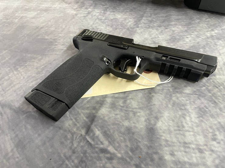 #4038-•-smith-&-wesson-m&p-22-magnum,-sn:-pjy9769-image-11