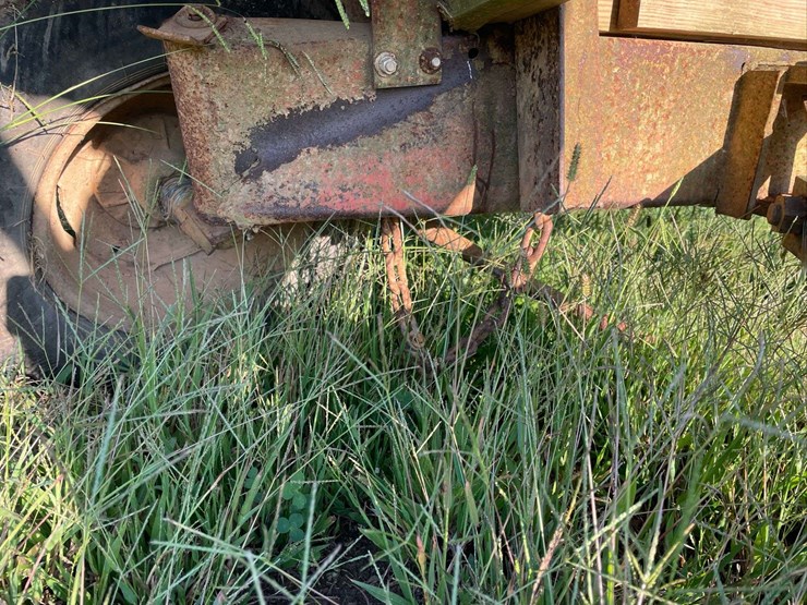 tandem-axle-hay-wagon-as-is-image-14