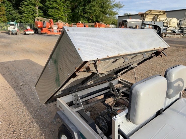 club-car-turf-ii-utility-cart-image-14