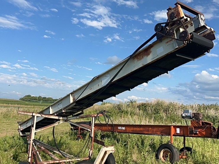 25’-lift-conveyor,-has-220-elec-and-hyd-drive-image-1