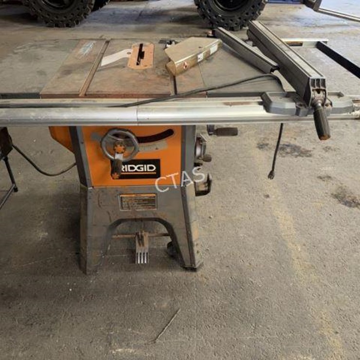 #2 • Rigid Table Saw R4512