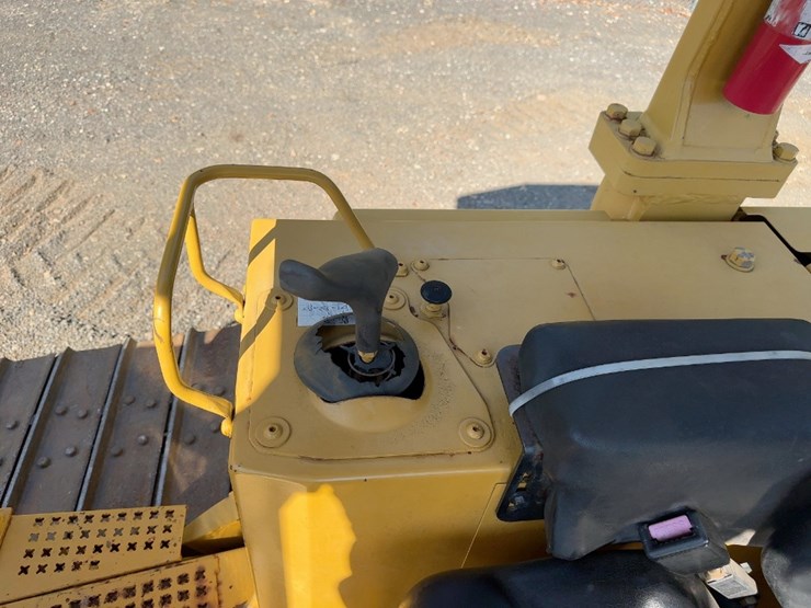 1993-caterpillar-d4h-xl-image-31