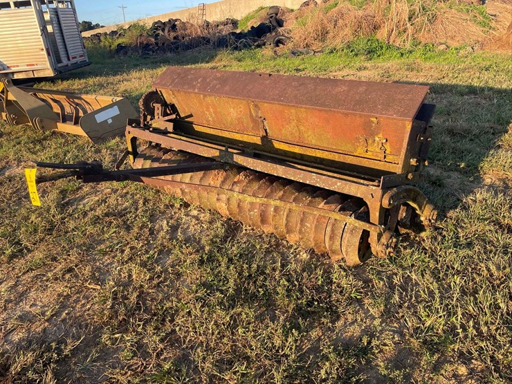 7'-vestal-cultipacker-seeder-image-2
