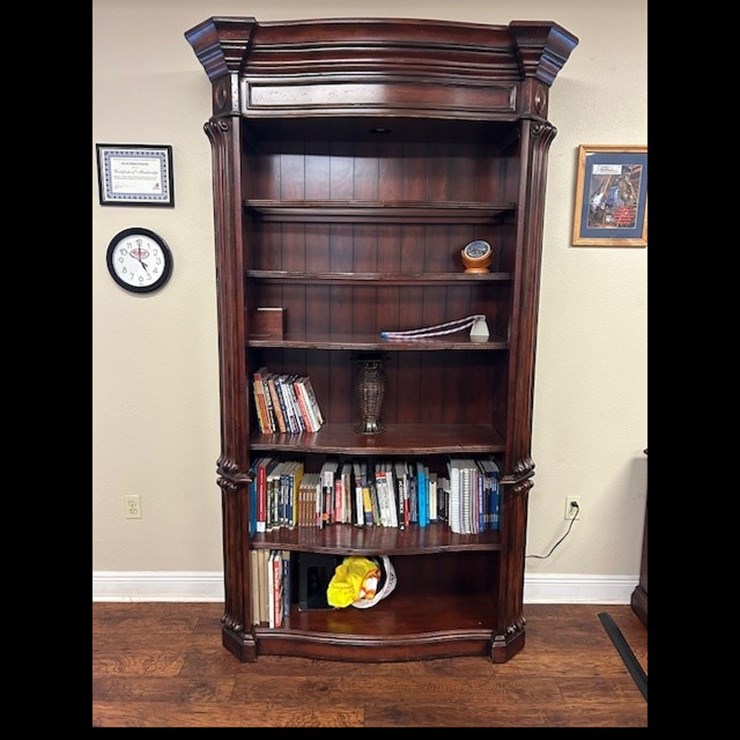 #1000 • WOODEN BOOKSHELF