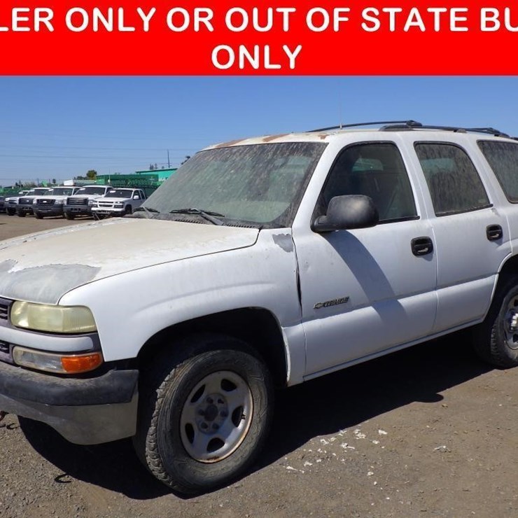 2002 CHEVROLET TAHOE